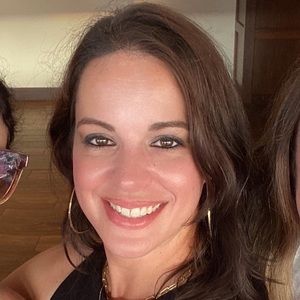 Meet your Posher, Stacy